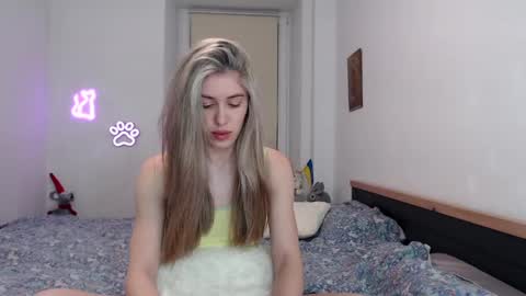 Snapshot of hot_berry69 chatting on 02-01-25, 12:07 Dashka online show from 02-01-25, 12:07