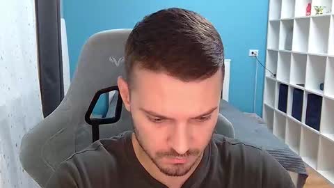 hot_cap_77 online show from 11-23-25, 12:27