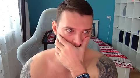 Snapshot of hot_cap_77 chatting on 01-10-26, 12:18 hot_cap_77 online show from 01-10-26, 12:18