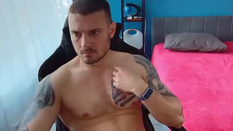 Snapshot of hot_cap_77 chatting on 07-11-26, 12:52 hot_cap_77 online show from 07-11-26, 12:52