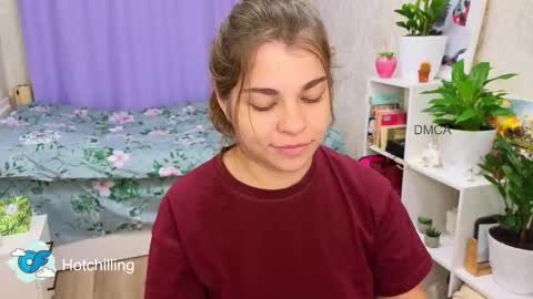 LiluCaroline online show from 09-25-25, 04:00