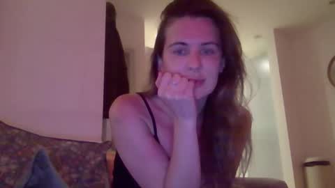 Snapshot of hot_couple_87 chatting on 04-08-26, 07:36 hot_couple_87 online show from 04-08-26, 07:36