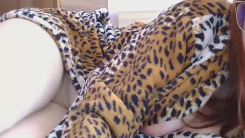 Snapshot of hot_couplee98 chatting on 02-11-25, 10:04 Hot Couple online show from 02-11-25, 10:04