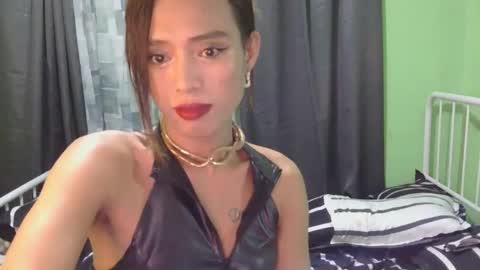 Snapshot of hot_daniela090393 chatting on 09-20-25, 12:17 DANIELA online show from 09-20-25, 12:17