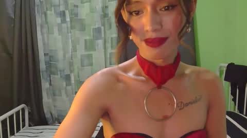 Snapshot of hot_daniela090393 chatting on 09-26-25, 08:51 DANIELA online show from 09-26-25, 08:51