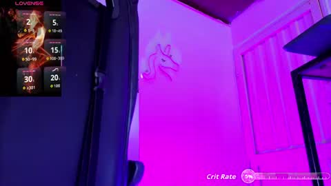 Snapshot of hot_destinyk chatting on 07-16-26, 10:27 destinyk online show from 07-16-26, 10:27