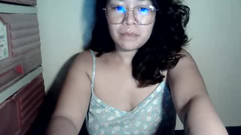 Snapshot of hot_emma1112 chatting on 06-19-26, 02:54 hot_emma1112 online show from 06-19-26, 02:54