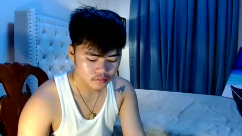 Snapshot of hot_emmanuel chatting on 03-11-26, 05:52 hot_emmanuel online show from 03-11-26, 05:52