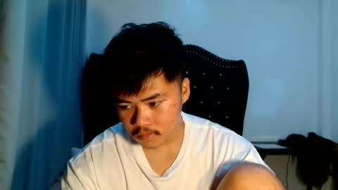 hot_emmanuel online show from 08-05-26, 05:43