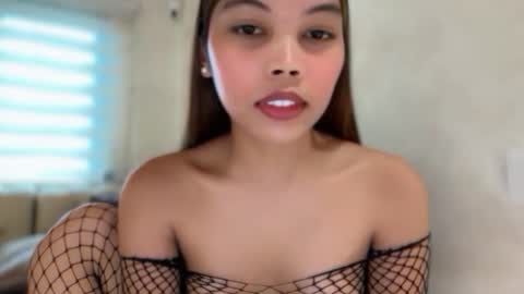 Snapshot of hot_falling_devilxx chatting on 05-12-26, 12:52 online show from 05-12-26, 12:52