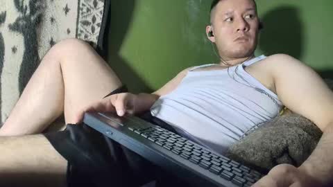 hot_guy36 online show from 03-11-26, 04:18