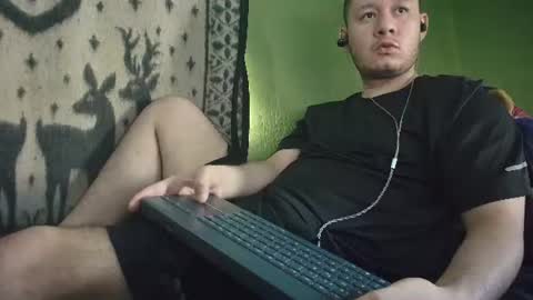 hot_guy36 online show from 07-12-26, 02:08