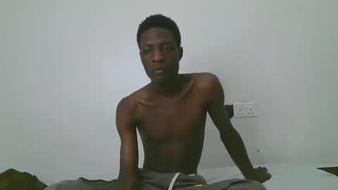hot_guys88 online show from 05-12-26, 07:49