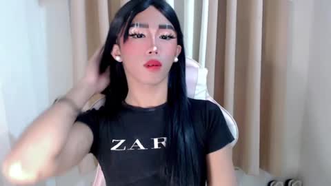 Snapshot of hot_khianna chatting on 07-13-26, 02:42 Khianna online show from 07-13-26, 02:42