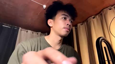 Snapshot of hot_kianxx chatting on 10-04-25, 10:02 hot_kianxx online show from 10-04-25, 10:02
