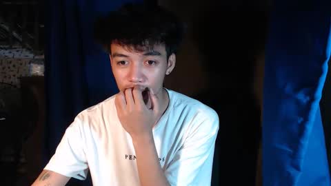 Snapshot of hot_kianxx chatting on 10-11-25, 05:39 hot_kianxx online show from 10-11-25, 05:39