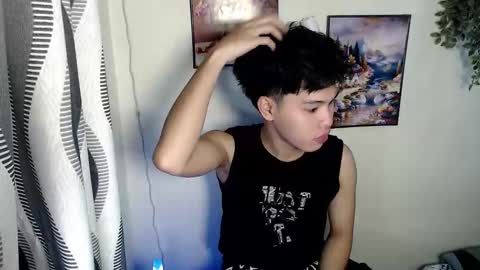 Snapshot of hot_kisser19 chatting on 03-30-26, 03:29 mark online show from 03-30-26, 03:29