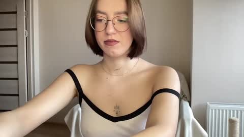 Lina online show from 12-09-24, 08:55