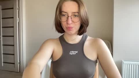 Lina online show from 12-24-24, 09:50