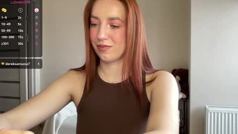 Lina online show from 12-14-25, 08:52