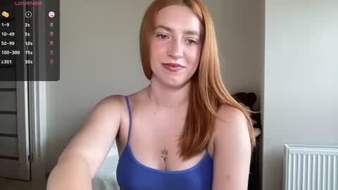 Lina online show from 06-14-26, 09:33