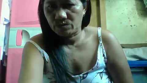 hotmama online show from 10-28-25, 07:45