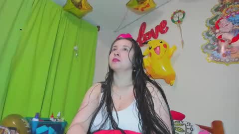 Snapshot of hot_nikol_09 chatting on 12-10-24, 09:33 Nikol online show from 12-10-24, 09:33