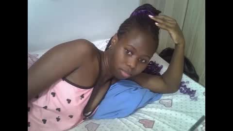 Snapshot of hot_petra2 chatting on 05-19-26, 04:35 Daddys doll online show from 05-19-26, 04:35