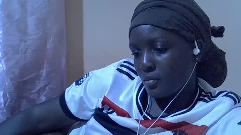 RAYLAH online show from 01-18-26, 12:20