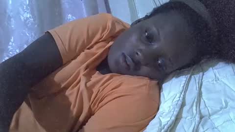 RAYLAH online show from 04-28-26, 10:37