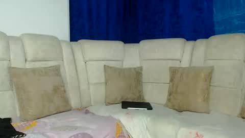 Snapshot of hot_sharks__ chatting on 07-22-26, 07:22 Hot Sharks online show from 07-22-26, 07:22