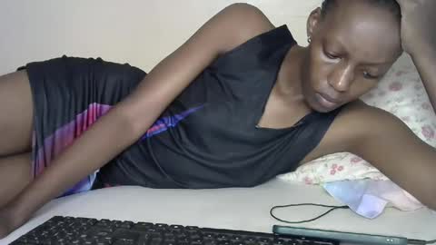 slimcute online show from 03-11-25, 10:07