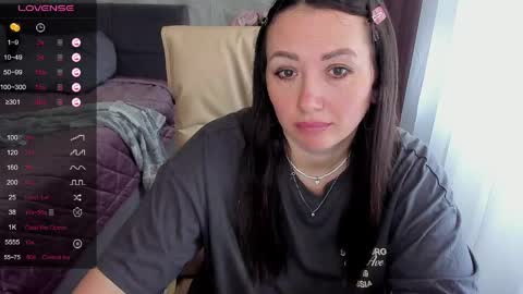Snapshot of hot_squirtgirl chatting on 05-25-26, 04:07 Vasilisa online show from 05-25-26, 04:07