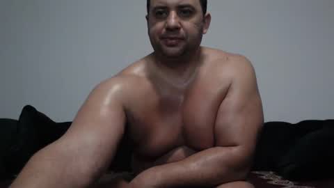 Snapshot of hot_stefano1 chatting on 01-05-25, 05:41 Stefano.. online show from 01-05-25, 05:41