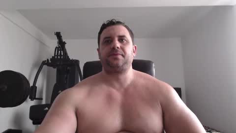 Snapshot of hot_stefano1 chatting on 02-14-25, 02:02 Stefano.. online show from 02-14-25, 02:02
