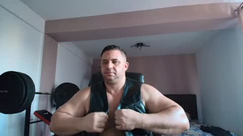 Stefano.. online show from 08-08-26, 04:03