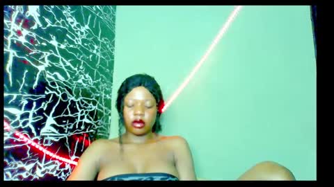 Snapshot of hot_stellaa chatting on 01-09-25, 06:36 Stella online show from 01-09-25, 06:36