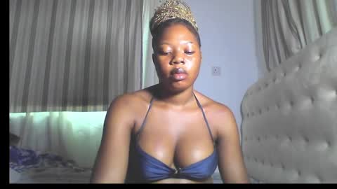 Snapshot of hot_stellaa chatting on 06-05-26, 07:03 Stella online show from 06-05-26, 07:03