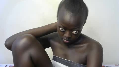 hot_tashaa online show from 04-25-26, 08:50