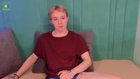 Snapshot of hot_twinkboy chatting on 03-08-25, 10:11 hot_twinkboy online show from 03-08-25, 10:11