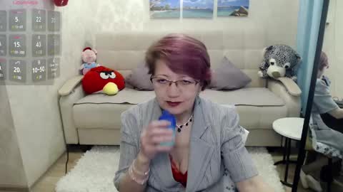 Sofia online show from 05-06-26, 04:08