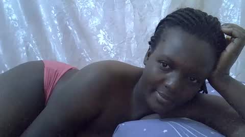 Snapshot of hot_zelinda chatting on 06-11-26, 06:44 hot_zelinda online show from 06-11-26, 06:44