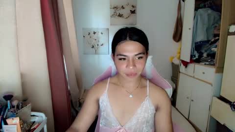 ZOE online show from 04-13-26, 05:35