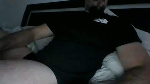 Snapshot of hotandhard123321 chatting on 10-24-25, 01:18 hotandhard123321 online show from 10-24-25, 01:18