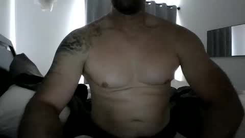 hotandhard123321 online show from 05-27-26, 12:46