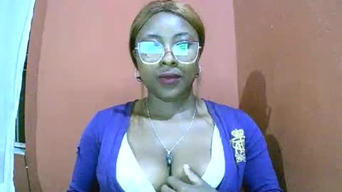hotarian1 online show from 06-04-26, 07:25