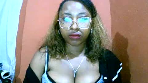 hotarian1 online show from 06-11-26, 02:53