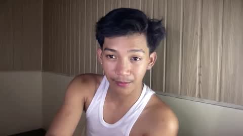 hotasian_jerome online show from 04-24-26, 01:02