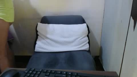 Snapshot of hotasianyue69 chatting on 02-18-26, 11:55 hotasianyue69 online show from 02-18-26, 11:55