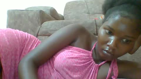 Snapshot of hotbabbee chatting on 01-22-25, 03:29 love online show from 01-22-25, 03:29